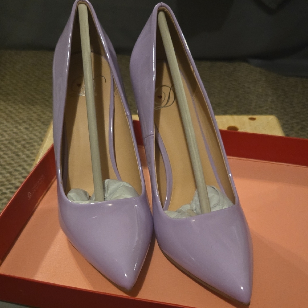 Dream Pairs Patent Lavender Women's Pumps